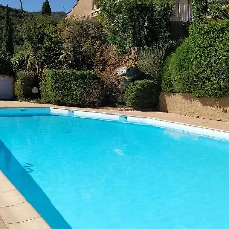 TI SABLE Agréable studio cabine climatisé, Jolie Vue Mer, Piscine à Cavalaire sur Mer Esterno foto